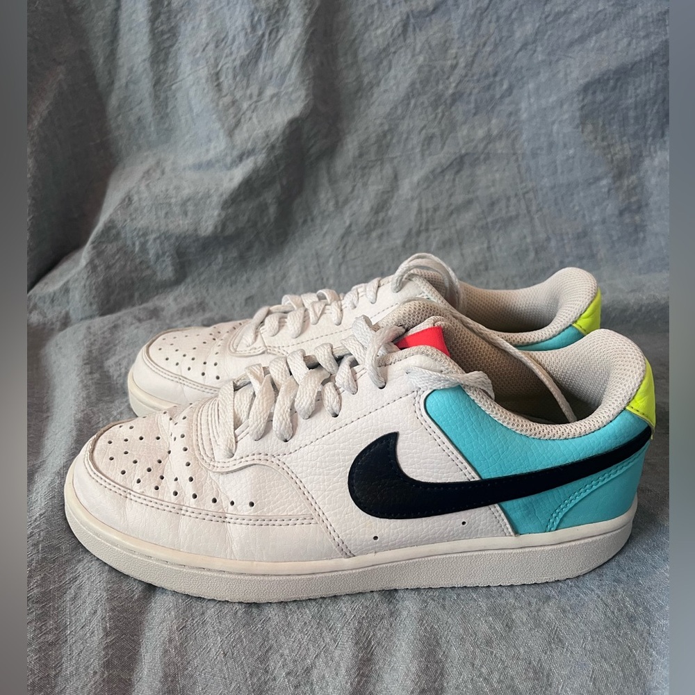 Nike White and Neon Sneakers - Picture 4 of 8